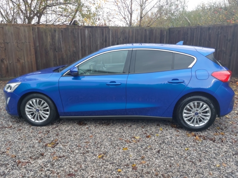 Used Ford Focus 2018 for sale - 76695940: Photo 4