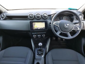 Used Dacia Duster 2022 for sale - 79489408: Photo