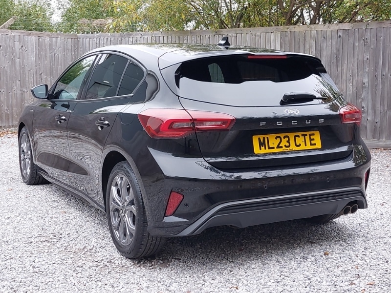 Used Ford Focus 2023 for sale - 76268939: Photo 3