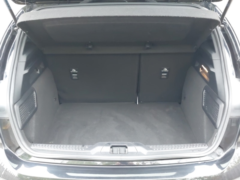 Used Ford Focus 2023 for sale - 76268939: Photo 8
