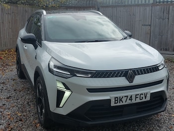 Used Renault Captur 2024 for sale - 76533069: Photo