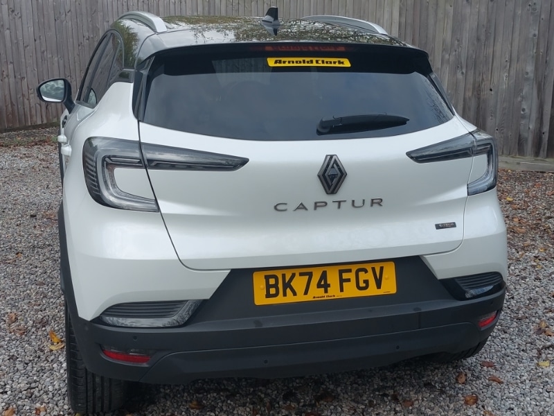 Used Renault Captur 2024 for sale - 76533069: Photo 3