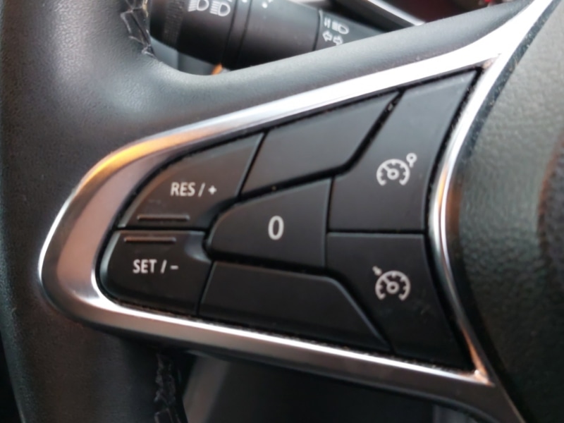 Used Renault Captur 2022 for sale - 76387857: Photo 17