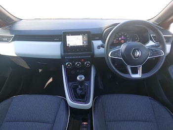 Used Renault Clio 2022 for sale - 78369459: Photo
