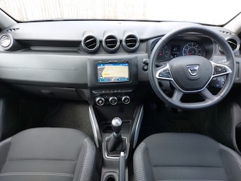 Used Dacia Duster 2021 for sale - 78346833: Photo