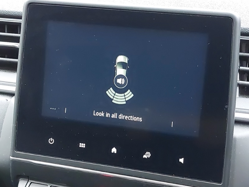 Used Renault Captur 2023 for sale - 76967321: Photo 19