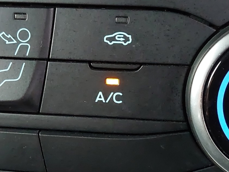 Used Ford Fiesta 2018 for sale - 77201849: Photo 16