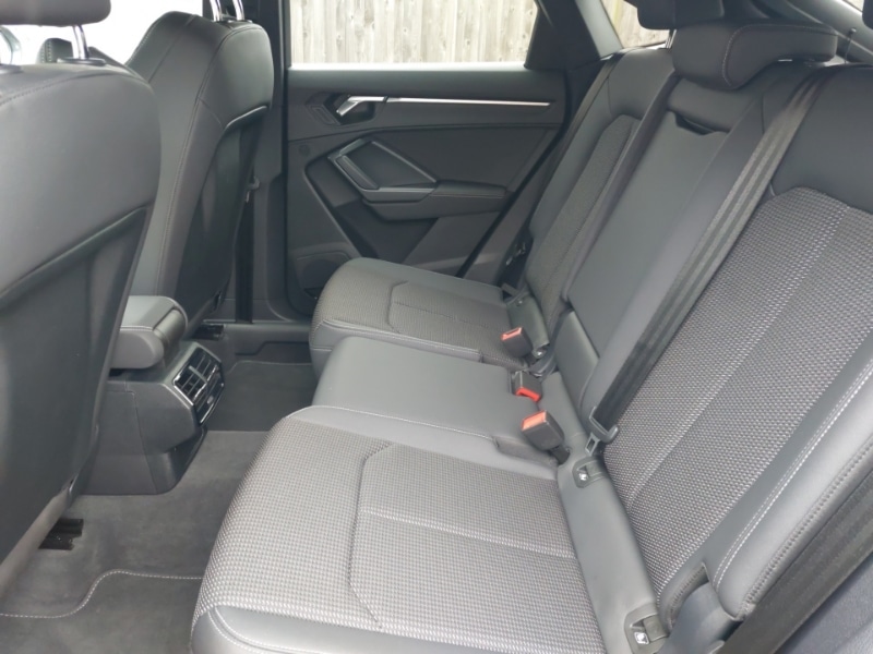 Used Audi Q3 2023 for sale - 78093564: Photo 6