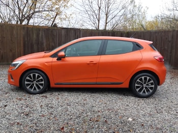 Used Renault Clio 2022 for sale - 77078424: Photo