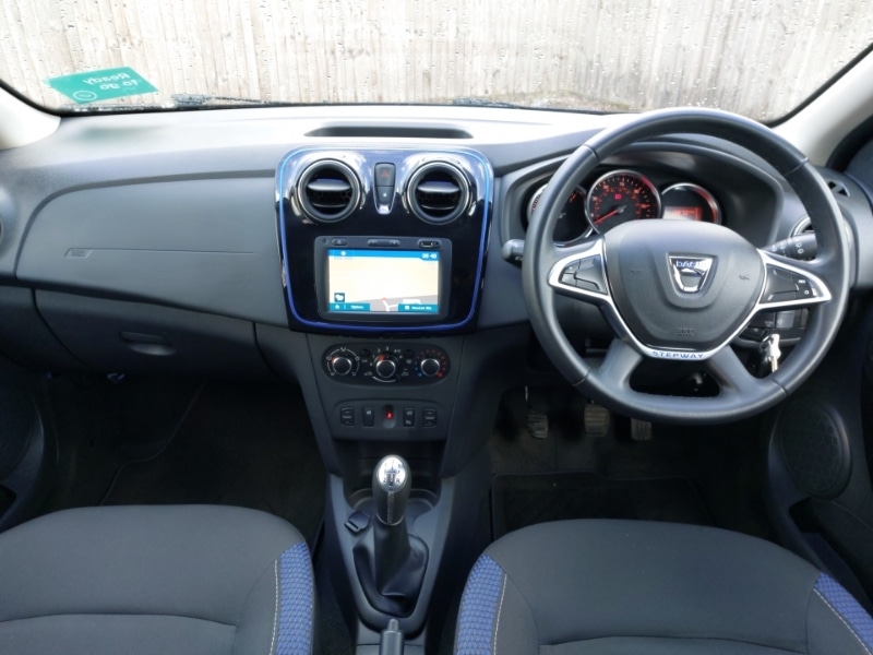 Used Dacia Sandero Stepway 2021 for sale - 78046394: Photo 2