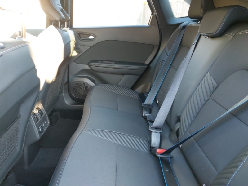 Used Renault Other 2025 for sale - 77105300: Photo 6