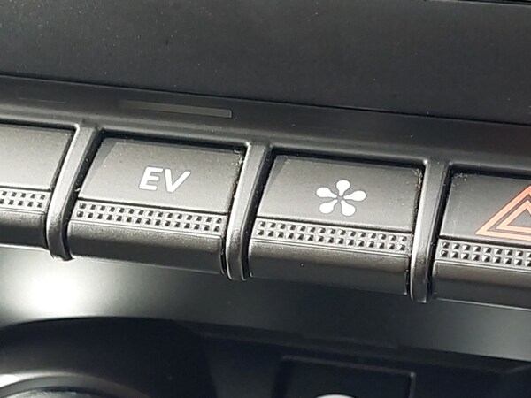 Used Renault Captur 2022 for sale - 76199075: Photo 15