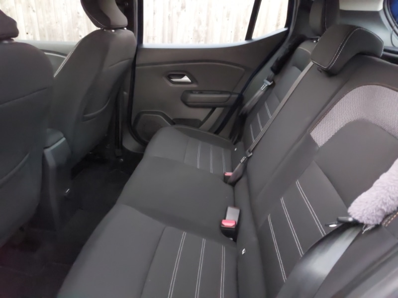 Used Dacia Sandero Stepway 2023 for sale - 76779947: Photo 6