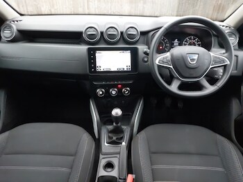 Used Dacia Duster 2022 for sale - 77682326: Photo