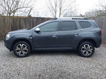 Used Dacia Duster 2022 for sale - 77682326: Photo