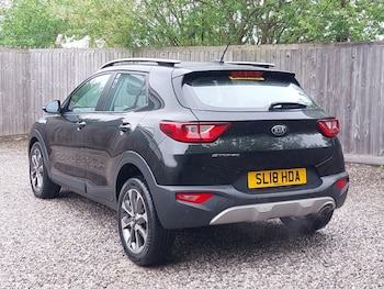 Used Kia Stonic 2018 for sale - 78559568: Photo