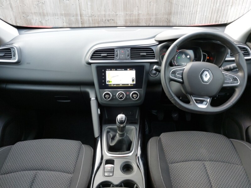 Used Renault Kadjar 2022 for sale - 76387856: Photo 2