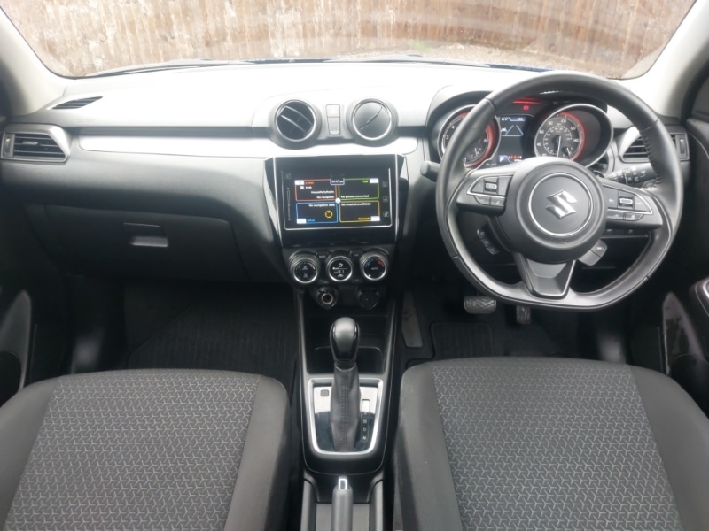 Used Suzuki Swift 2022 for sale - 76165819: Photo 2