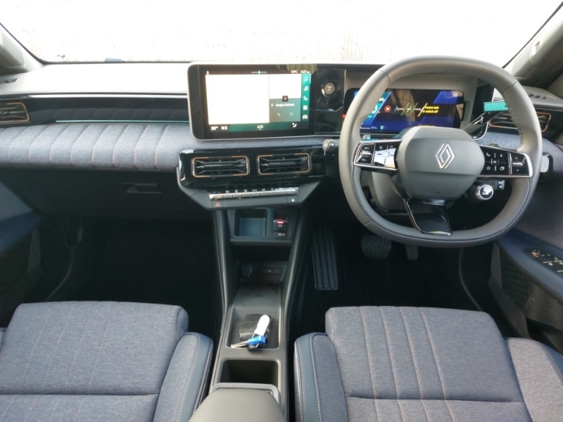 Used Renault 4 2025 for sale - 78118179: Photo 2