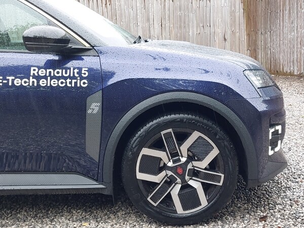 Used Renault 5 2025 for sale - 76166036: Photo 12