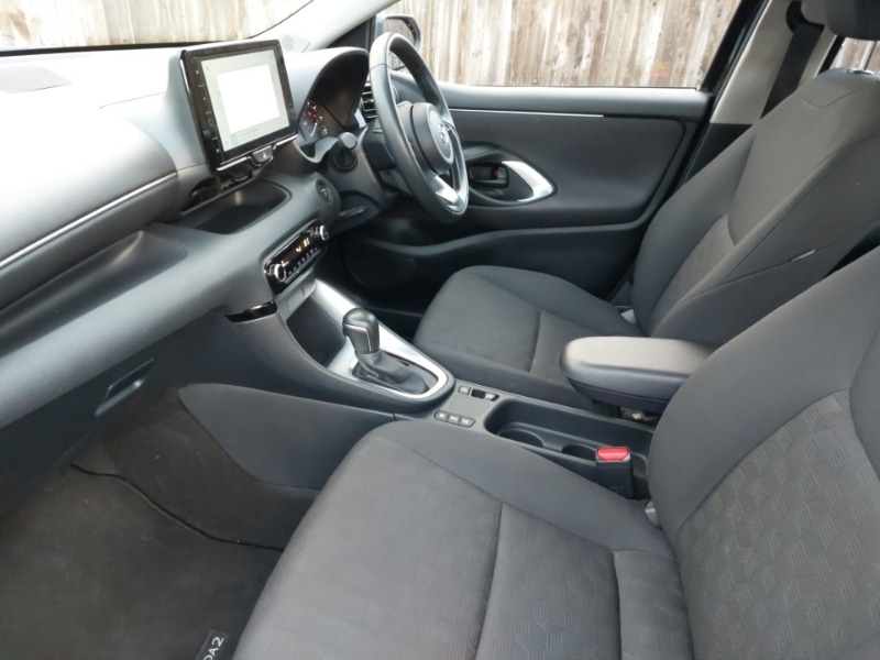 Used Mazda Mazda2 HYBRID 2024 for sale - 77126659: Photo 5