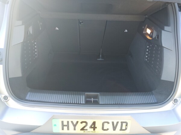 Used Renault Scenic E-Tech 2024 for sale - 76187841: Photo 8
