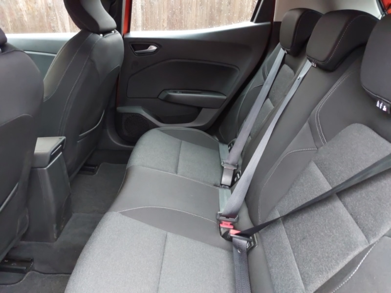 Used Renault Clio 2022 for sale - 76815849: Photo 6