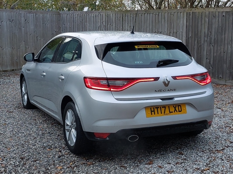 Used Renault Megane 2017 for sale - 77086798: Photo 3