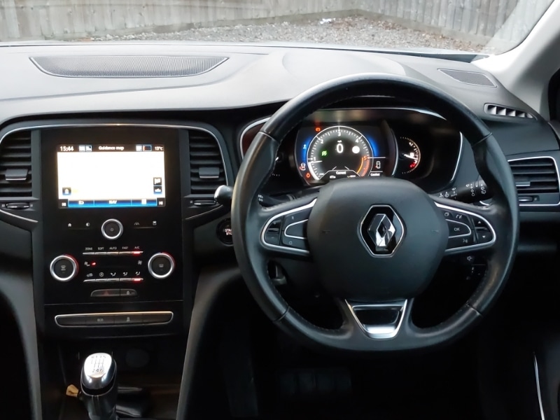 Used Renault Megane 2017 for sale - 77086798: Photo 7