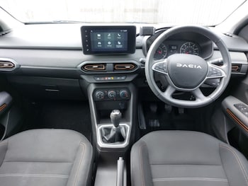 Used Dacia Sandero Stepway 2023 for sale - 78489945: Photo