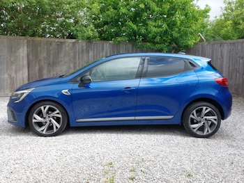 Used Renault Clio 2023 for sale - 78803540: Photo