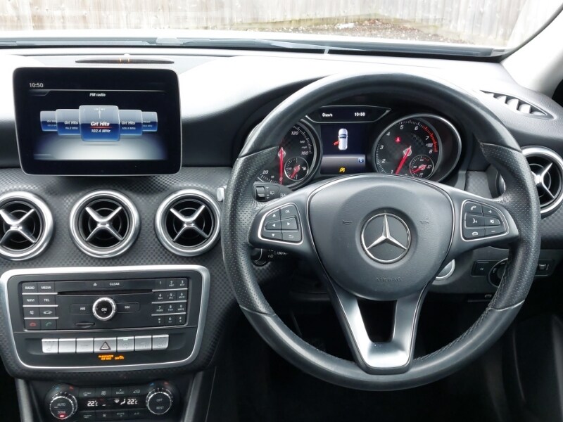 Used Mercedes-Benz A-Class 2018 for sale - 77433288: Photo 7