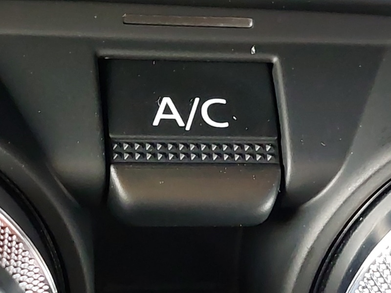 Used Renault Clio 2025 for sale - 76906969: Photo 17