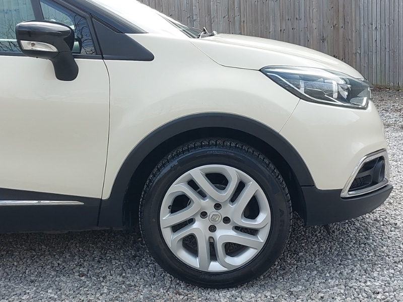 Used Renault Captur 2017 for sale - 77899169: Photo 12