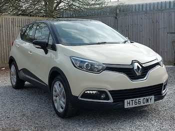 Used Renault Captur 2017 for sale - 77899169: Photo