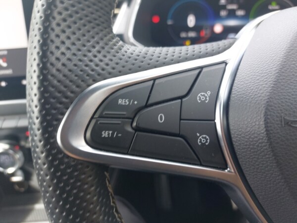 Used Renault Captur 2024 for sale - 76100266: Photo 14