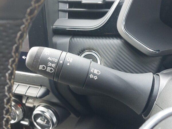 Used Renault Captur 2024 for sale - 76100266: Photo 19