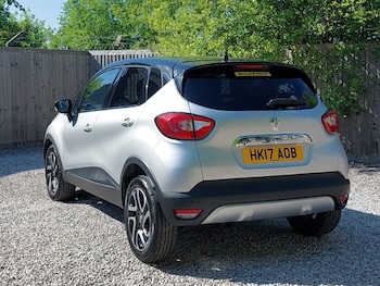 Used Renault Captur 2017 for sale - 75887565: Photo