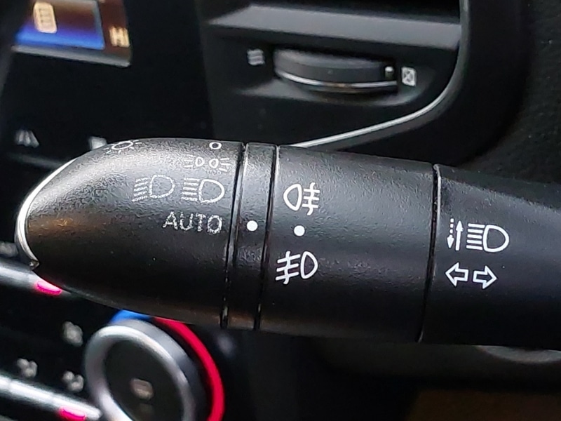 Used Renault Megane 2017 for sale - 76951621: Photo 17