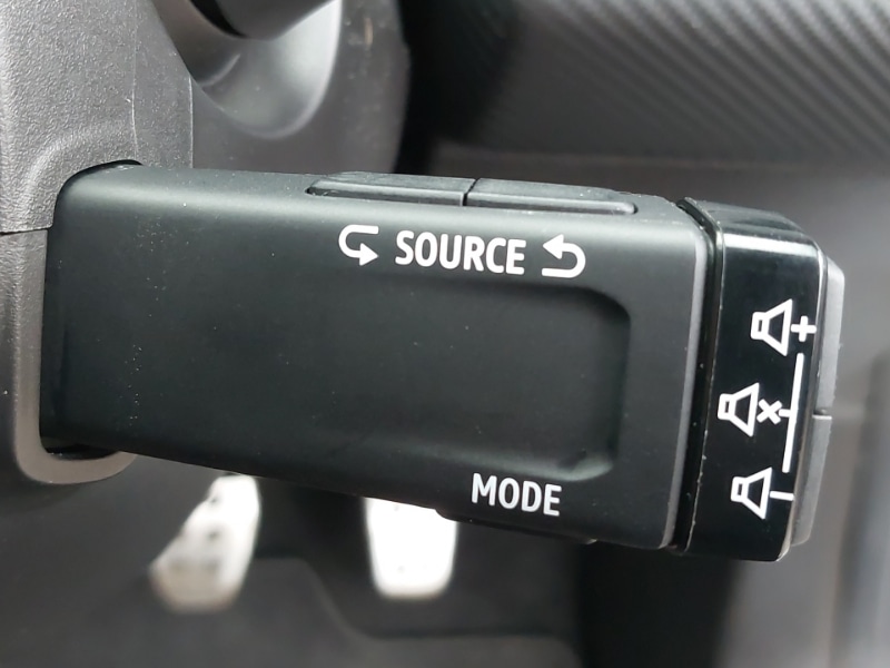 Used Renault Clio 2022 for sale - 76880287: Photo 18