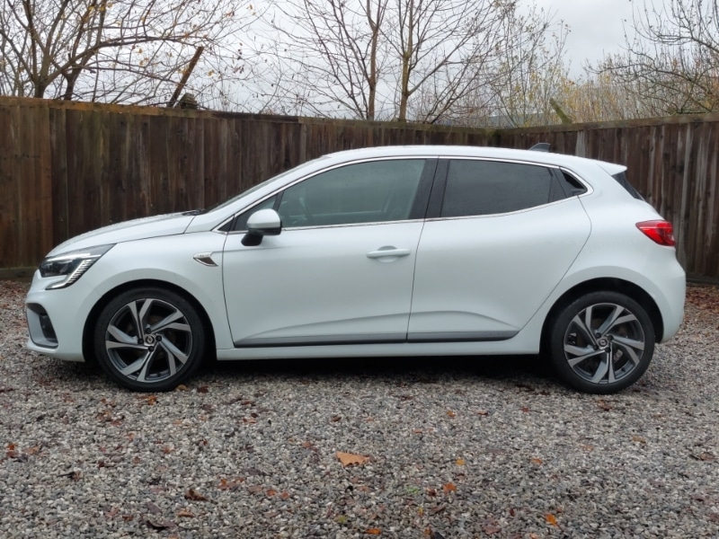 Used Renault Clio 2022 for sale - 76880287: Photo 4