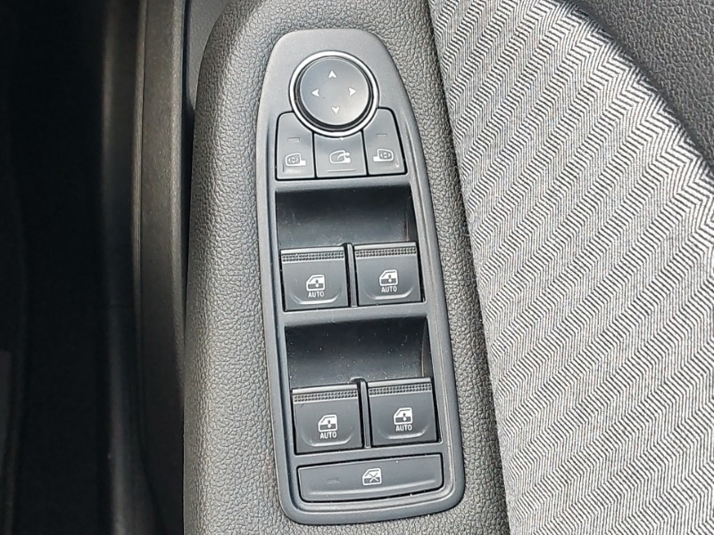 Used Renault Clio 2024 for sale - 76947279: Photo 13