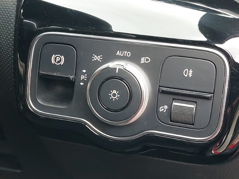 Used Mercedes-Benz A-Class 2019 for sale - 77846882: Photo 13