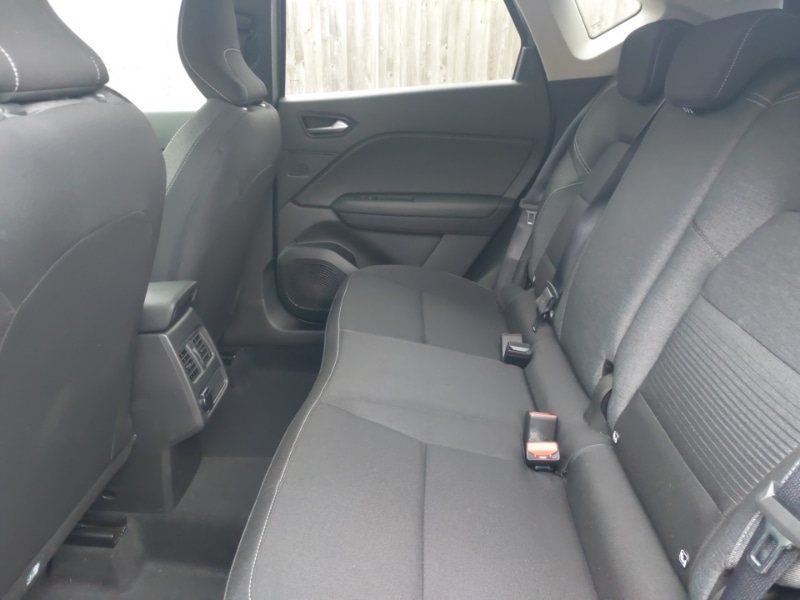 Used Renault Captur 2020 for sale - 77564419: Photo 6