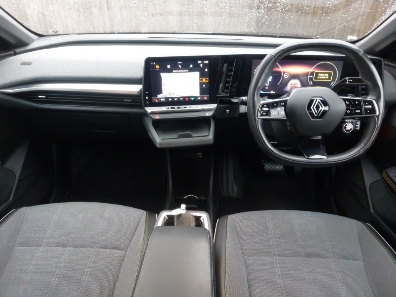 Used Renault Megane E Tech 2023 for sale - 77682346: Photo 2