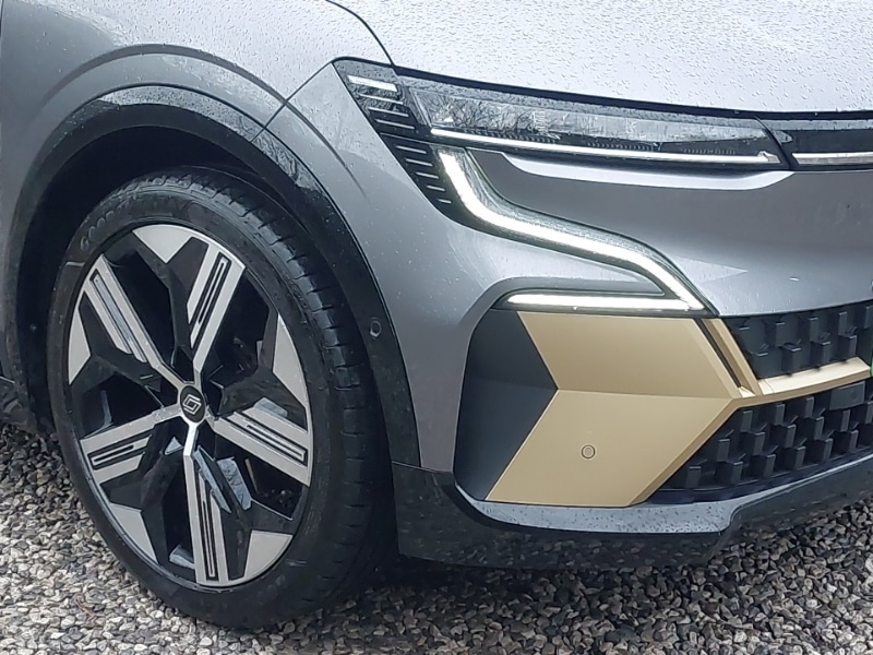 Used Renault Megane E Tech 2023 for sale - 77682346: Photo 9