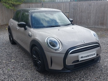 Used MINI Hatch 2022 for sale - 76749166: Photo