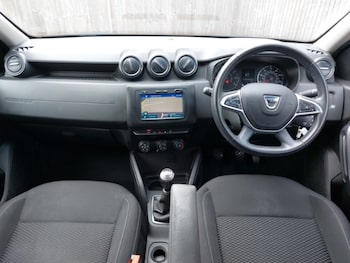 Used Dacia Duster 2020 for sale - 75663926: Photo