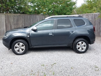 Used Dacia Duster 2020 for sale - 75663926: Photo