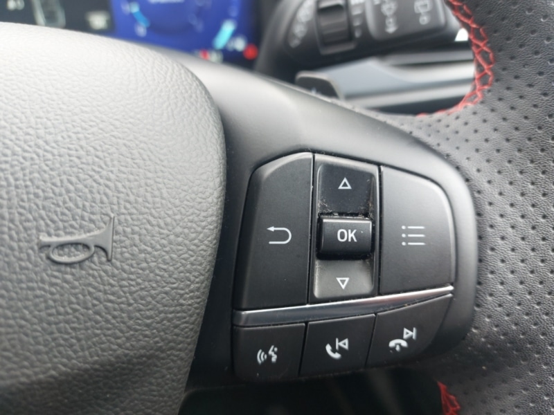 Used Ford Focus 2023 for sale - 76959318: Photo 14